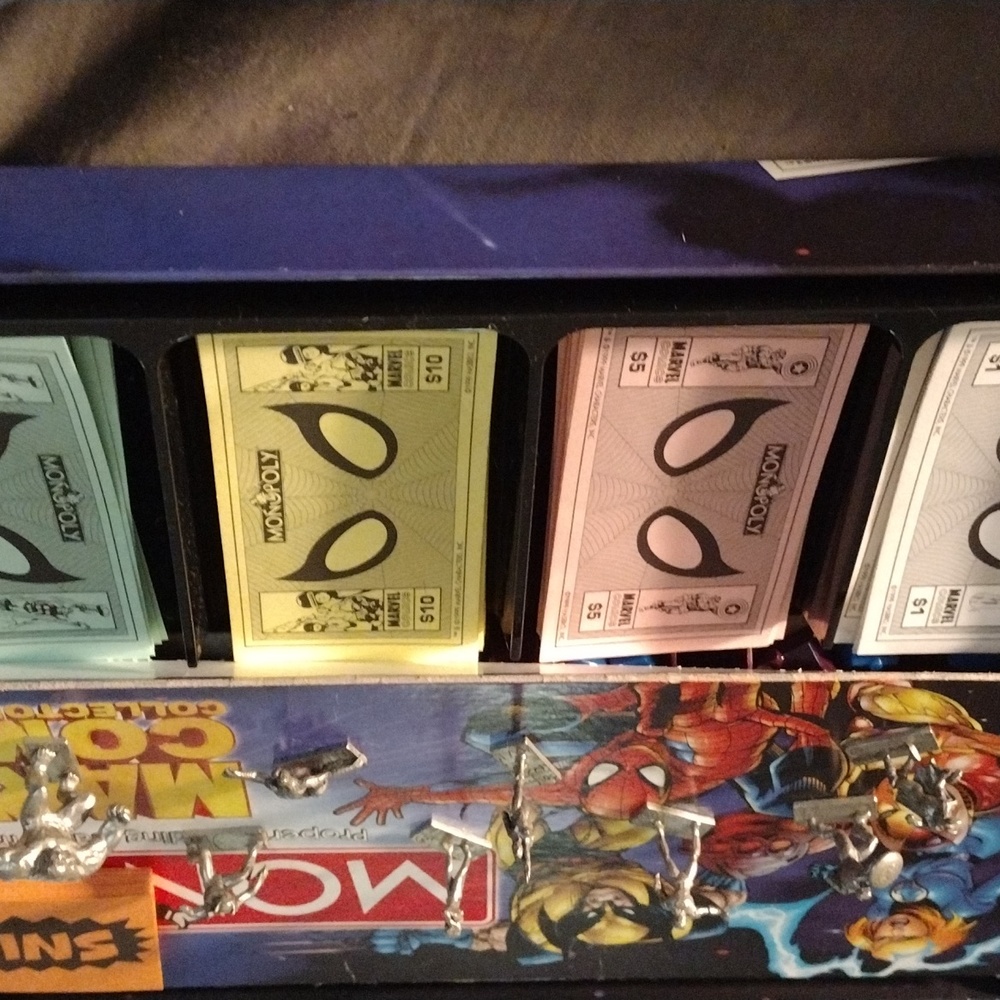 Monopoly game - Picture 2 of 4